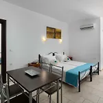 'lindian Myth' Sea View Lejlighedshotel