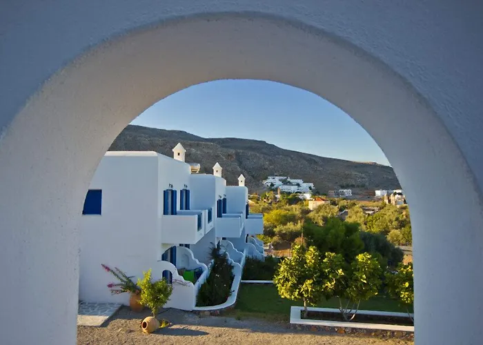 'lindian Myth' Sea View