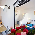 'lindian Myth' Sea View Apartmanhotel 4*
