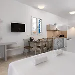 'lindian Myth' Sea View Apartmanhotel Líndosz