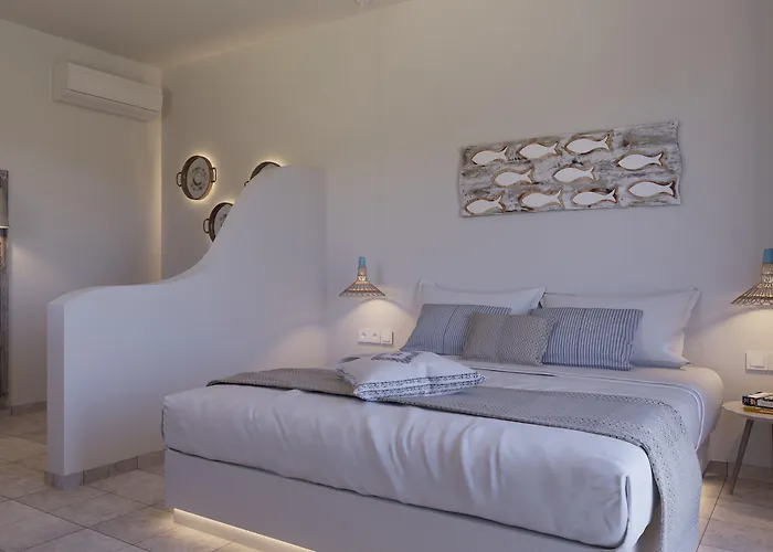 'lindian Myth' Sea View