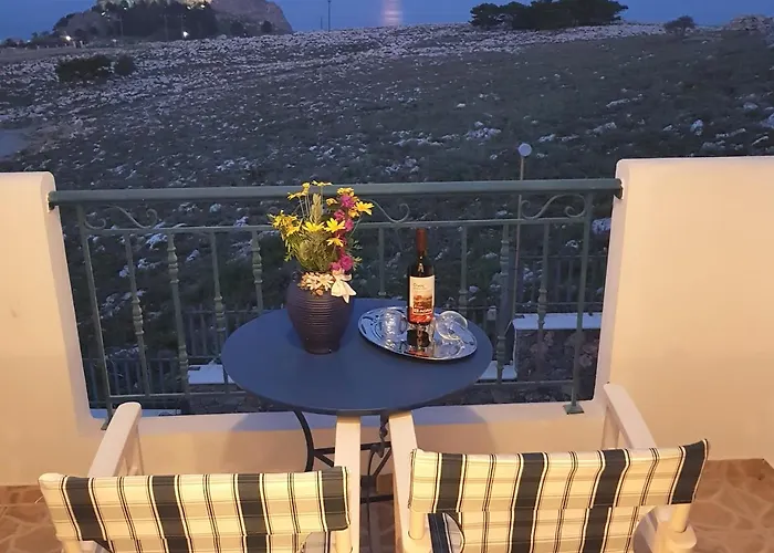 Hotel apartamentowy 'lindian Myth' Sea View